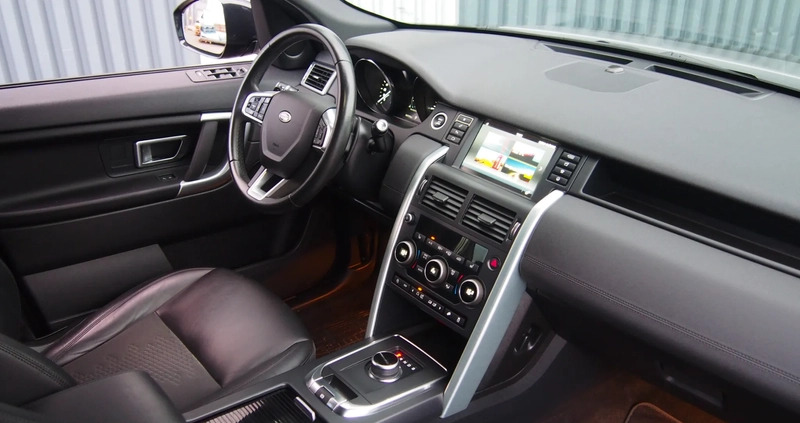 Land Rover Discovery Sport cena 127700 przebieg: 87000, rok produkcji 2019 z Ślesin małe 781